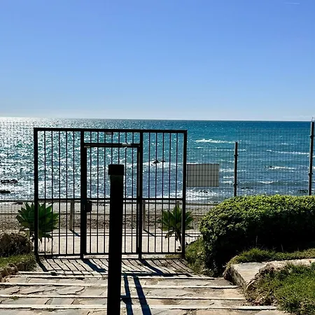 La Brisa Apartment *